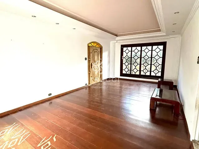 Sobrado com 376m² 4 quartos e 5 banheiros, à venda, no bairro Jardim São Caetano em São Caetano do Sul