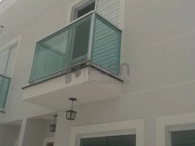 Sobrado 3 quartos e 3 banheiros, à venda, no bairro Jardim Leonor Mendes de Barros em São Paulo