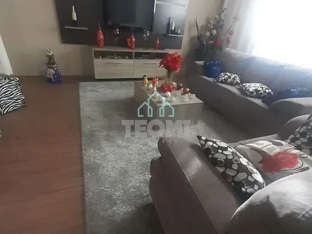 Sobrado com 129m² 2 quartos e 2 banheiros, à venda, no bairro Vila Jaboticabeira em Taubaté