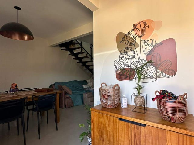 Sobrado 2 quartos e 2 banheiros, à venda, no bairro Ponte Nova em Extrema