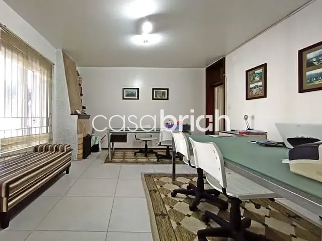 Sobrado com 429m² 4 quartos e 4 banheiros, à venda, no bairro Ouro Branco em Novo Hamburgo