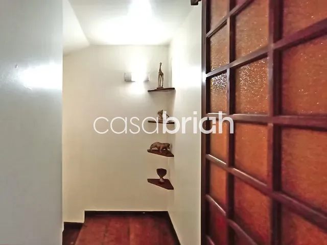 Sobrado com 429m² 4 quartos e 4 banheiros, à venda, no bairro Ouro Branco em Novo Hamburgo