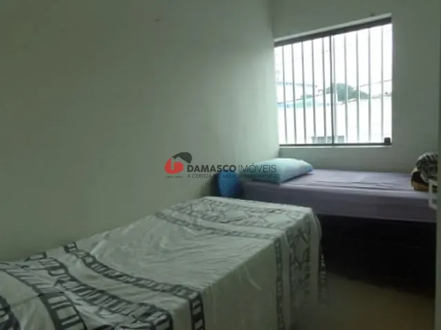 Sobrado com 146m² 3 quartos e 1 banheiro, à venda, no bairro Osvaldo Cruz em São Caetano do Sul