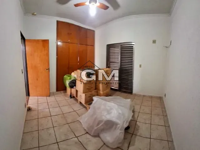Sobrado com 133m² 3 quartos e 2 banheiros, à venda, no bairro Campos Elíseos em Ribeirão Preto