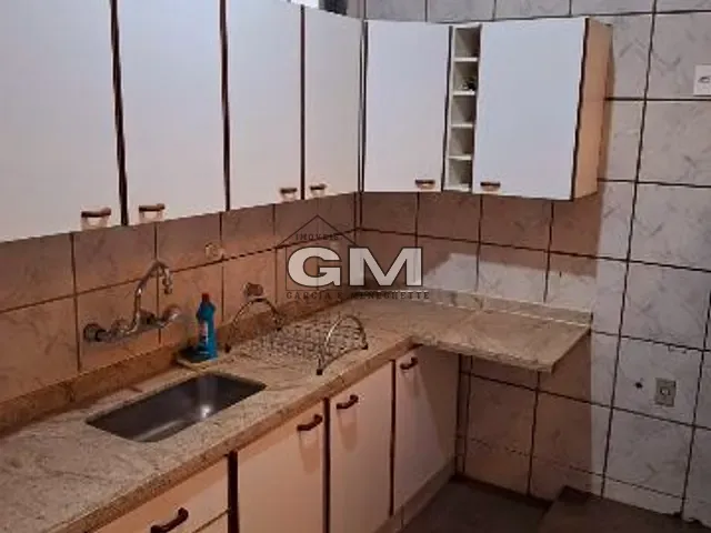 Sobrado com 133m² 3 quartos e 2 banheiros, à venda, no bairro Campos Elíseos em Ribeirão Preto