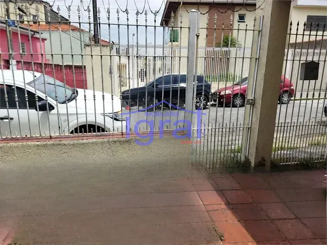 Sobrado com 245m² 4 quartos e 2 banheiros, à venda, no bairro Jardim Oriental em São Paulo