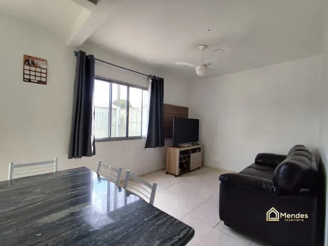Sobrado com 100m² 3 quartos e 3 banheiros, à venda, no bairro Pinheirinho em Curitiba