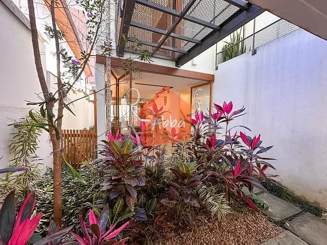 Sobrado com 190m² 3 quartos e 3 banheiros, à venda, no bairro Chácara Santo Antônio (Zona Sul) em São Paulo