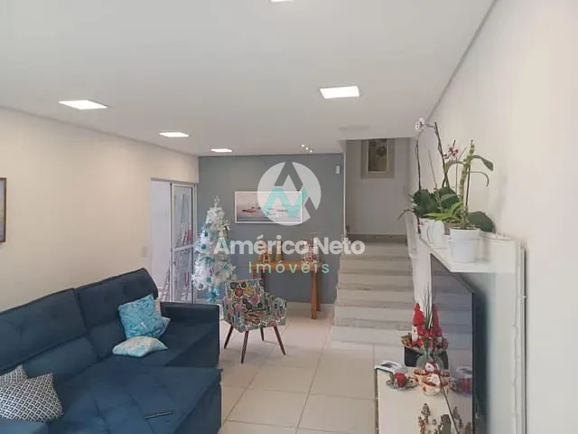 Sobrado com 250m² 2 quartos e 2 banheiros, à venda, no bairro Cerâmica em São Caetano do Sul