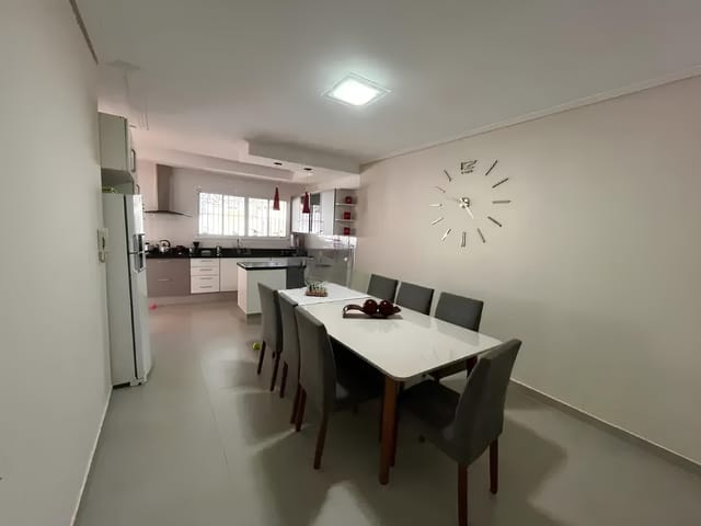 Sobrado com 400m² 3 quartos e 2 banheiros, à venda, no bairro Vila Assunção em Santo André