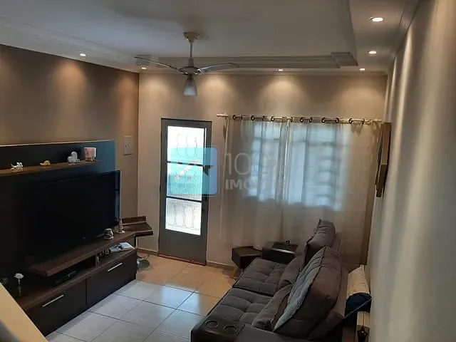 Sobrado com 150m² 2 quartos e 2 banheiros, à venda, no bairro Jardim da Granja em São José dos Campos