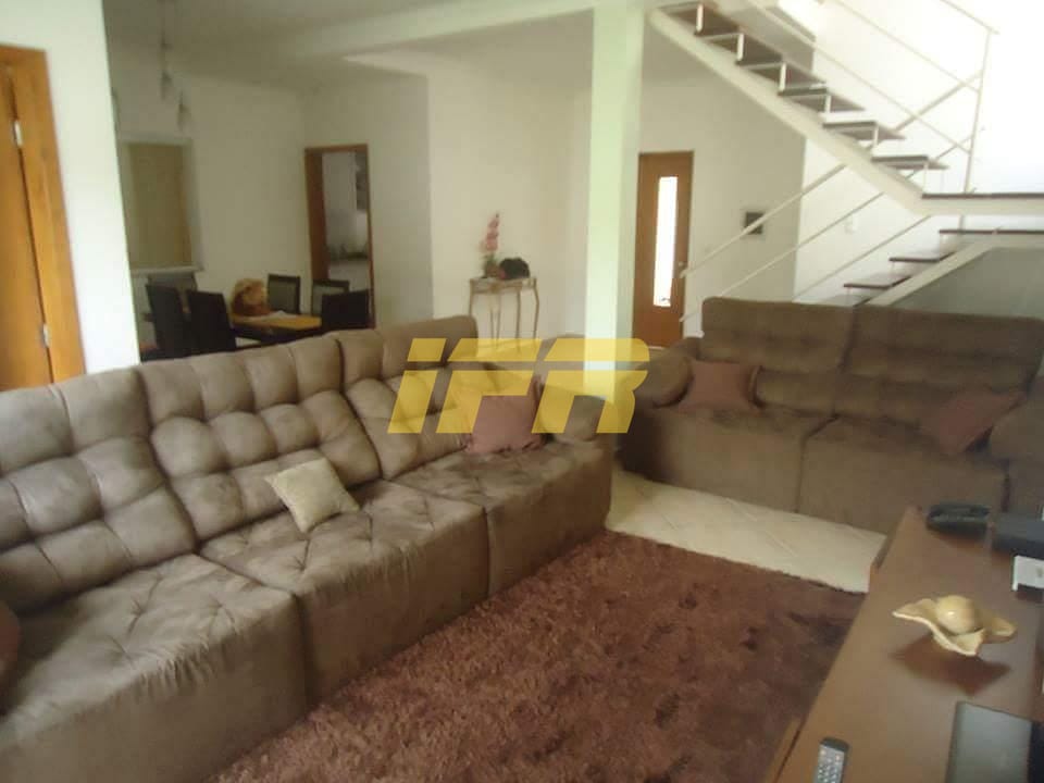 Sobrado, 3 quartos, 220 m² - Foto 2