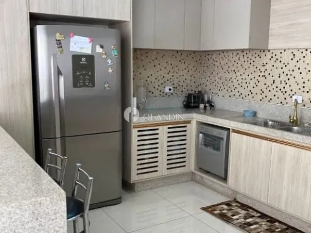 Sobrado com 413m² 3 quartos e 2 banheiros, à venda, no bairro Jardim Bela Vista em Artur Nogueira