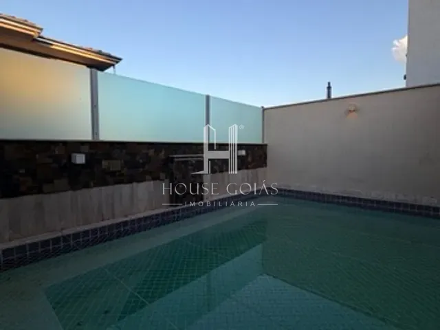 Sobrado com 470m² 4 quartos e 5 banheiros, para alugar, no bairro Jardins Madri em Goiânia