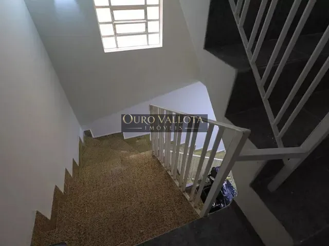 Sobrado com 180m² 3 quartos e 2 banheiros, para alugar, no bairro Vila Carrão em São Paulo
