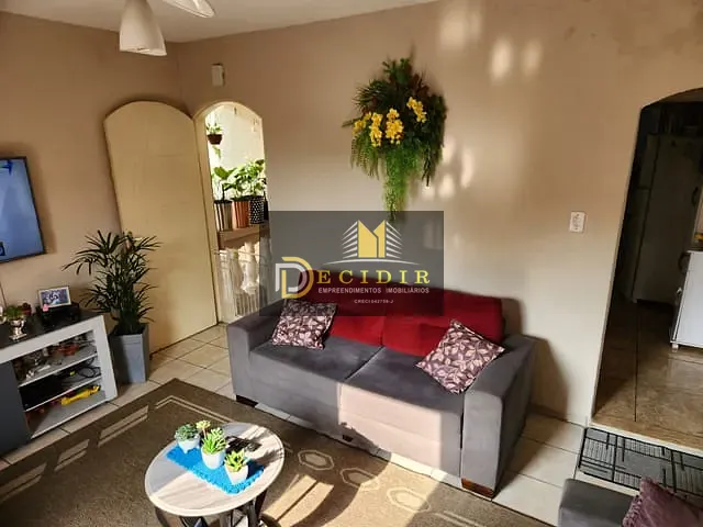 Sobrado com 240m² 7 quartos e 8 banheiros, à venda, no bairro Vila Matilde em São Paulo