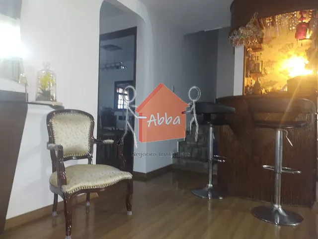 Sobrado 3 quartos e 4 banheiros, à venda, no bairro Jardim Umuarama em São Paulo