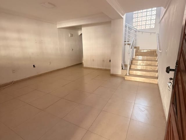 Sobrado 3 quartos e 4 banheiros, para alugar, no bairro Vila Floresta em Santo André