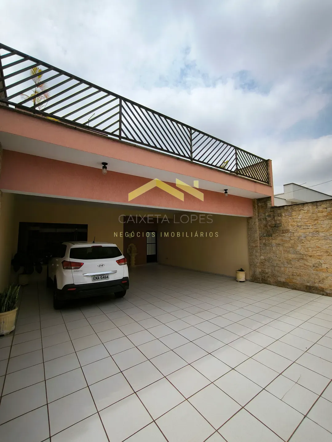 Sobrado, 4 quartos, 240 m² - Foto 2