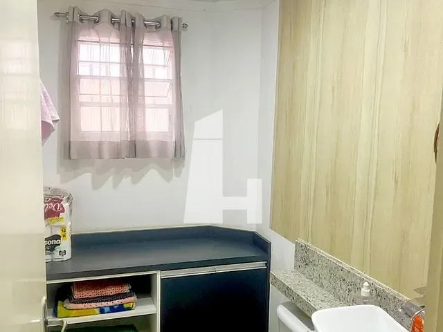 Sobrado com 125m² 3 quartos e 3 banheiros, à venda, no bairro Jardim Adriana em Guarulhos