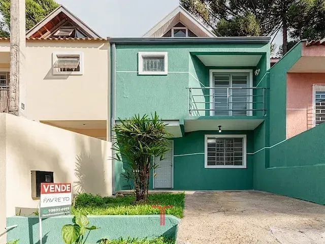 Sobrado com 107m² 3 quartos e 2 banheiros, à venda ou para alugar, no bairro Campo Comprido em Curitiba