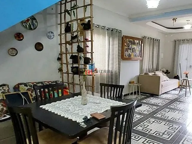 Sobrado com 250m² 4 quartos e 3 banheiros, à venda, no bairro Coroa Vermelha em Santa Cruz Cabrália
