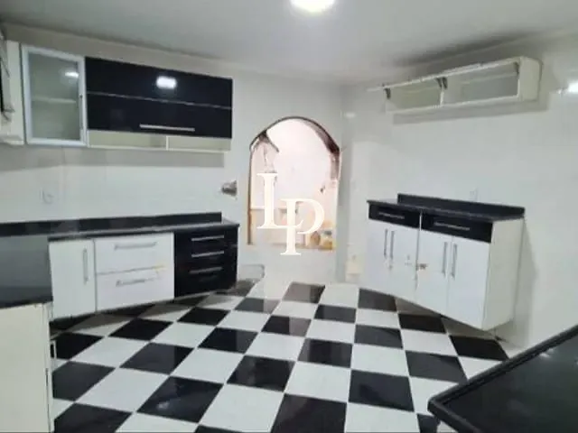 Sobrado com 125m² 3 quartos e 2 banheiros, à venda, no bairro Santa Maria em São Caetano do Sul
