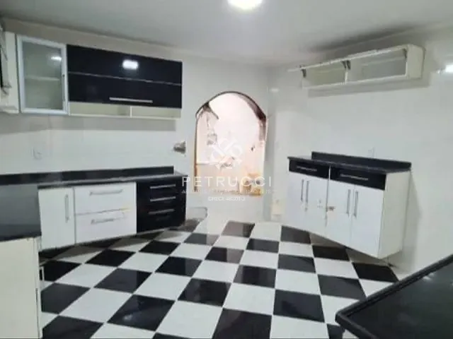 Sobrado com 125m² 3 quartos e 2 banheiros, à venda, no bairro Santa Maria em São Caetano do Sul