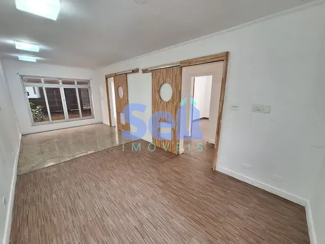 Sobrado com 300m², para alugar, no bairro Vila Pompéia em São Paulo