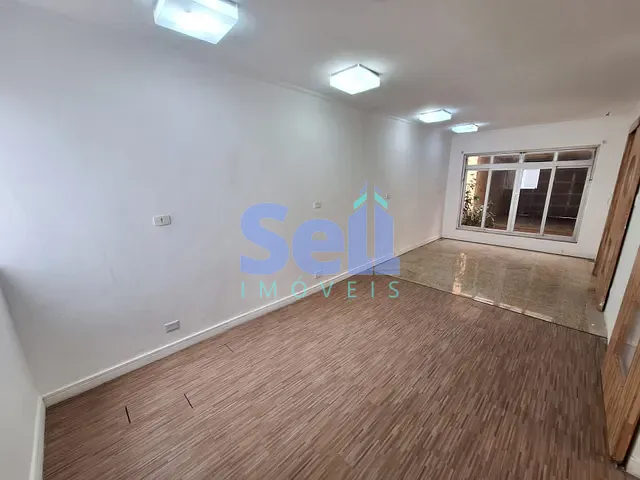 Sobrado com 300m², para alugar, no bairro Vila Pompéia em São Paulo