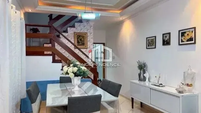 Sobrado, 4 quartos, 140 m² - Foto 1