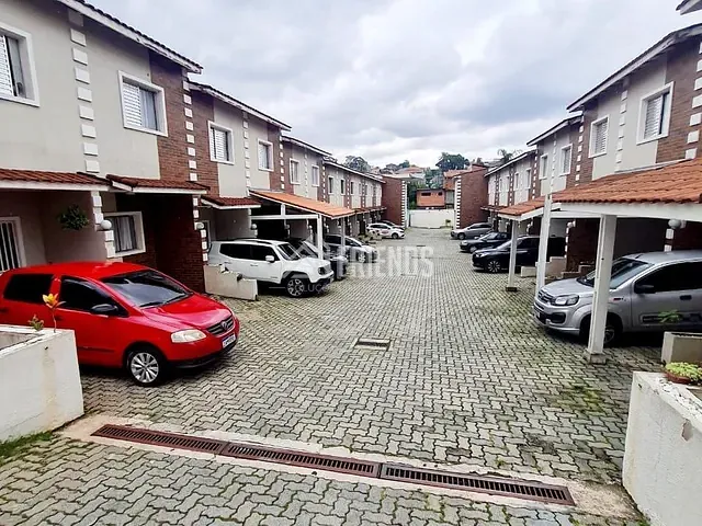 Sobrado 2 quartos e 1 banheiro, para alugar, no bairro Vila Buenos Aires em São Paulo