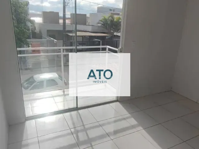 Sobrado 2 quartos e 1 banheiro, para alugar, no bairro XV de Novembro em Tijucas