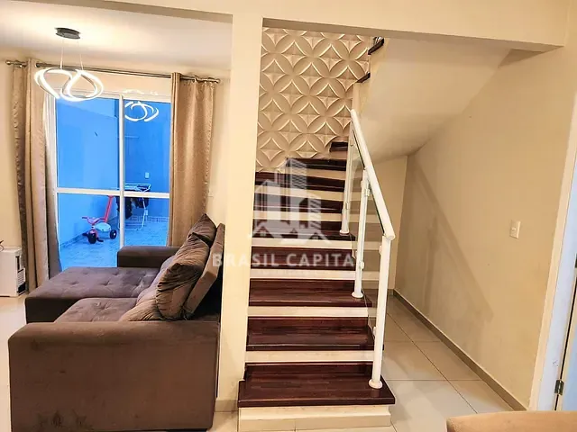 Sobrado 3 quartos e 3 banheiros, à venda, no bairro Jardim Alvorada em Sorocaba