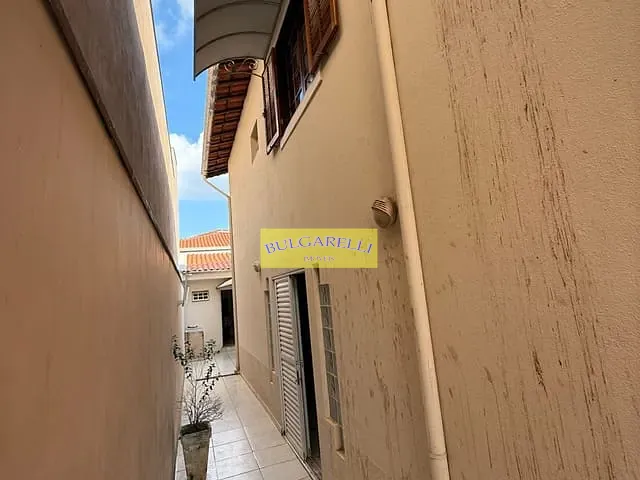 Sobrado com 180m² 3 quartos e 3 banheiros, à venda, no bairro Horto Santo Antonio em Jundiaí
