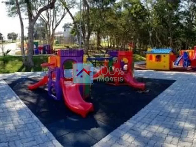 Sobrado com 798m² 4 quartos e 8 banheiros, à venda, no bairro Condomínio Reserva do Paratehy em São José dos Campos