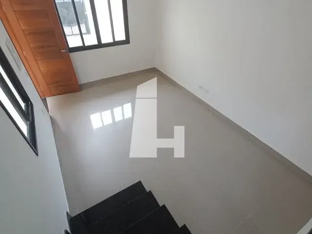 Sobrado com 125m² 3 quartos e 2 banheiros, à venda, no bairro Jardim Paulista em Guarulhos