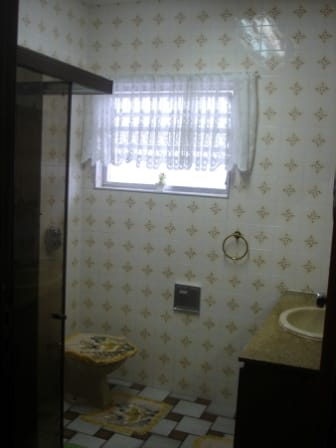 Sobrado à venda 3 Quartos, 1 Suite, 4 Vagas, 257M², Rudge Ramos, São Bernardo do Campo - SP