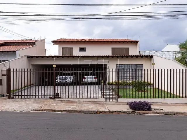 Sobrado com 318m² 3 quartos e 5 banheiros, à venda, no bairro Jardim Alvorada em Londrina