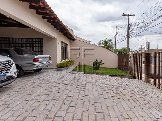 Sobrado com 318m² 3 quartos e 5 banheiros, à venda, no bairro Jardim Alvorada em Londrina