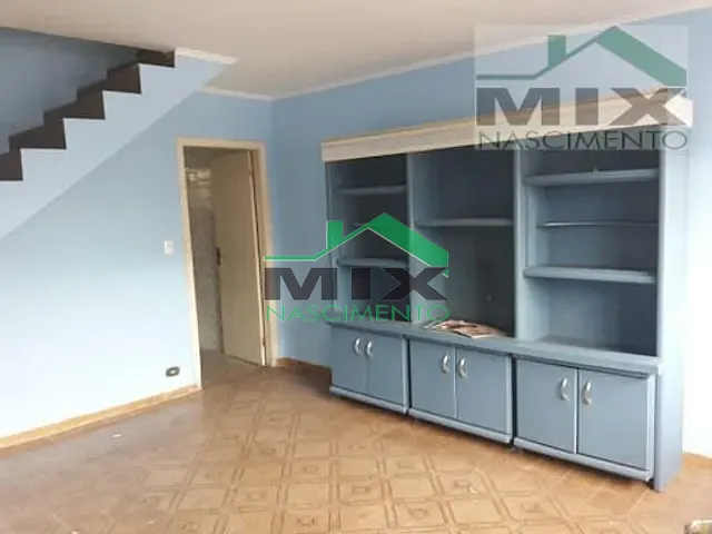 Casa 2 quartos e 3 banheiros, à venda, no bairro Paulicéia em São Bernardo do Campo