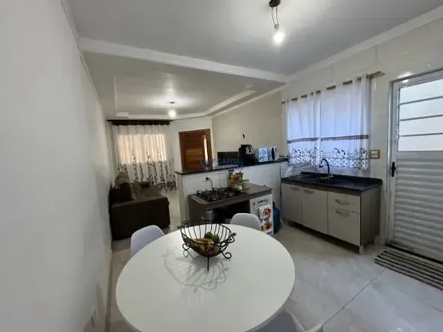 Sobrado com 143m² 4 quartos e 4 banheiros, à venda, no bairro Jardim Satélite em São José dos Campos