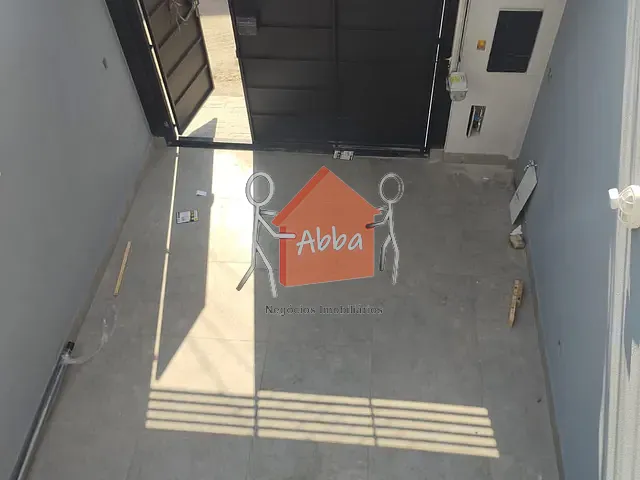 Sobrado 3 quartos e 4 banheiros, para alugar, no bairro Jardim Alzira em São Paulo