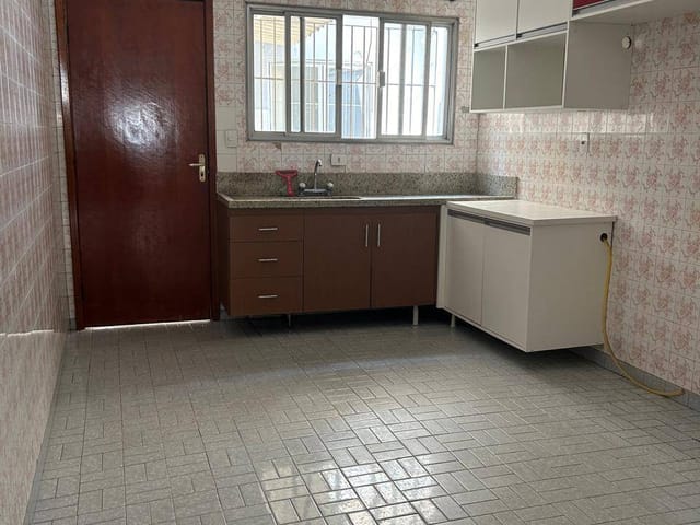 Sobrado com 125m² 2 quartos e 3 banheiros, à venda, no bairro Santa Terezinha em Santo André