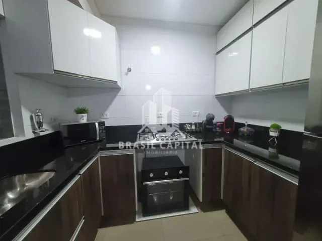 Sobrado 2 quartos e 2 banheiros, à venda, no bairro Éden em Sorocaba