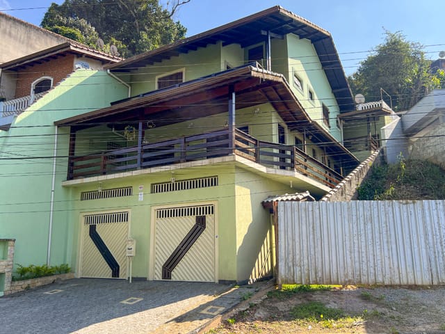 Foto do Sobrado - Sobrado para venda em Colônia com 2 quartos, sendo 1 suíte , 546m² | Correteria Imóveis