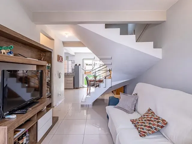 Sobrado com 181m² 3 quartos e 4 banheiros, à venda, no bairro Terra Bonita em Londrina