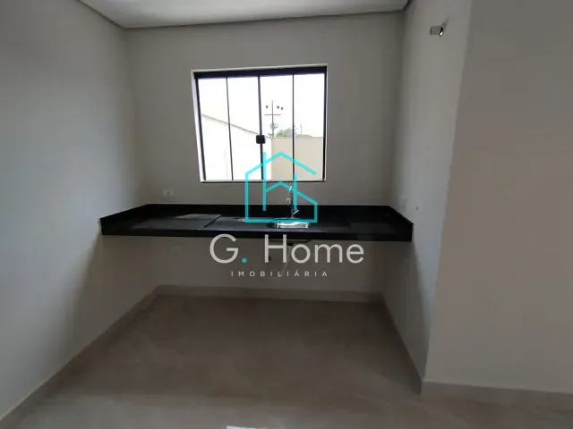 Sobrado com 133m² 3 quartos e 2 banheiros, à venda, no bairro Jardim Portal dos Pioneiros em Londrina