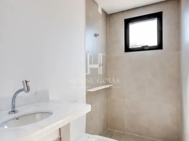 Sobrado com 180m² 3 quartos e 4 banheiros, à venda, no bairro Jardim Atlântico em Goiânia