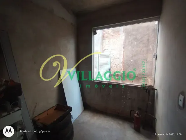 Sobrado com 180m², para alugar, no bairro Centro em São José do Rio Preto